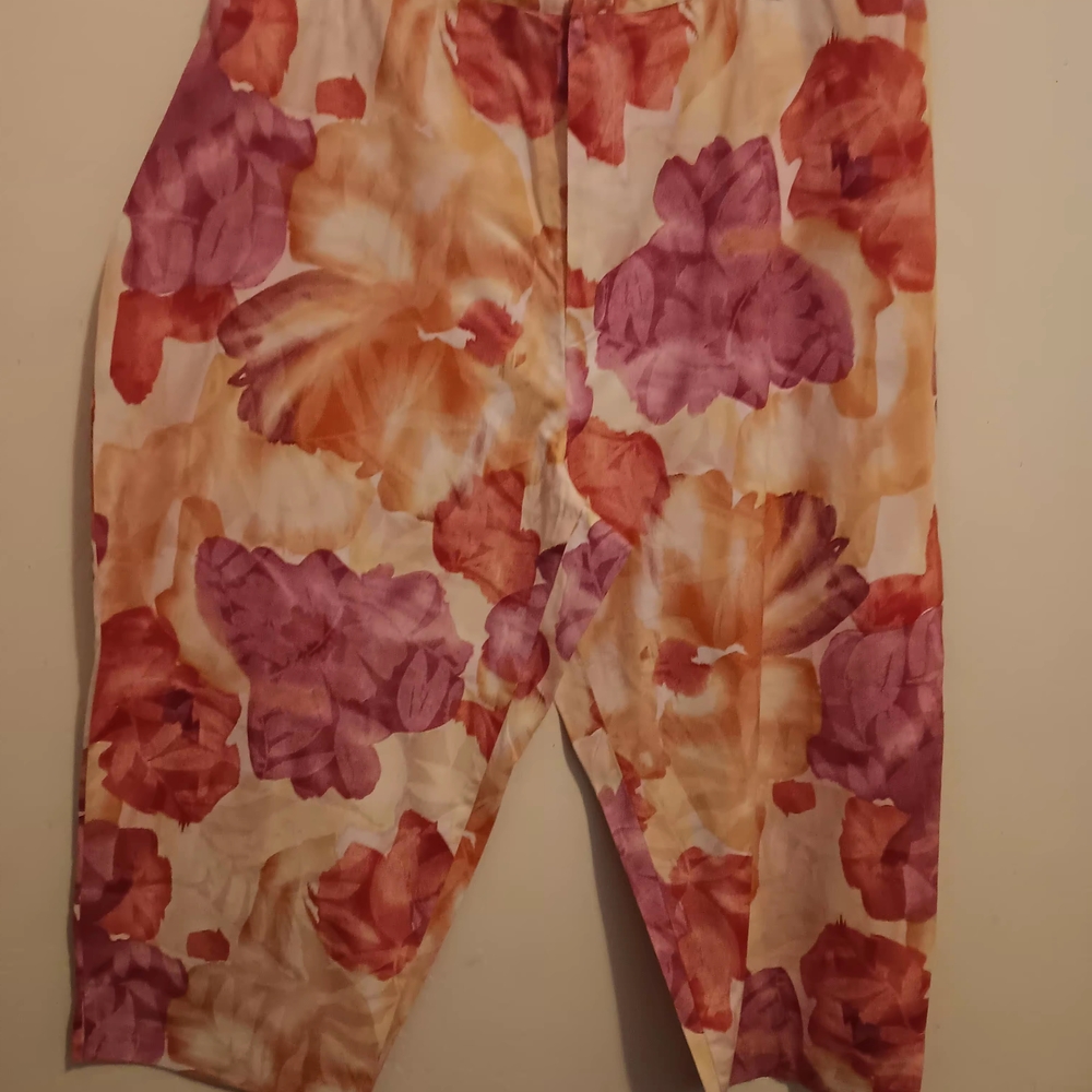 Inclinations, Vintage Women's Vapris Size 16